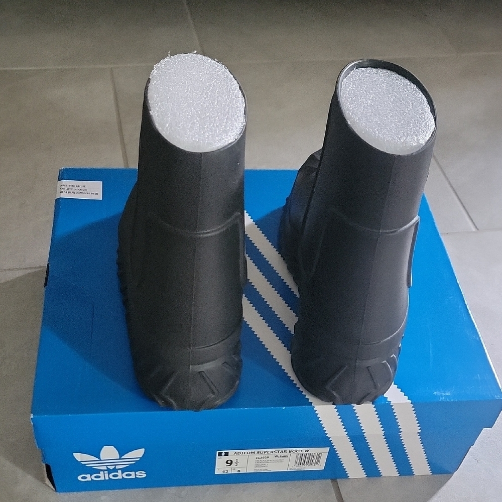 Adidas Adifoam Superstar Black Waterproof Boots - Picture 5 of 12